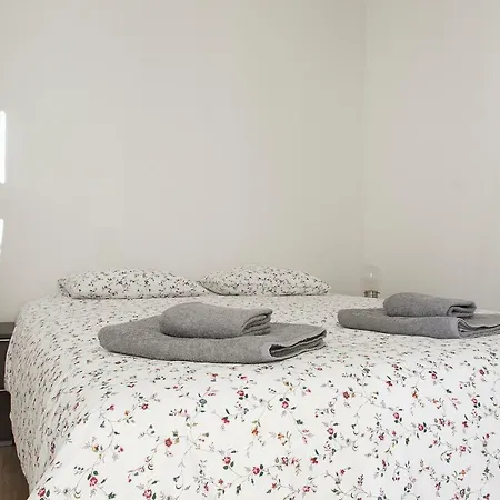 The Spot In Av Da Liberdade A Apartamento